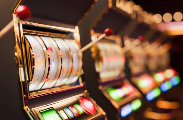 Live blackjack table with dealer and player cards visible on jp88 slot